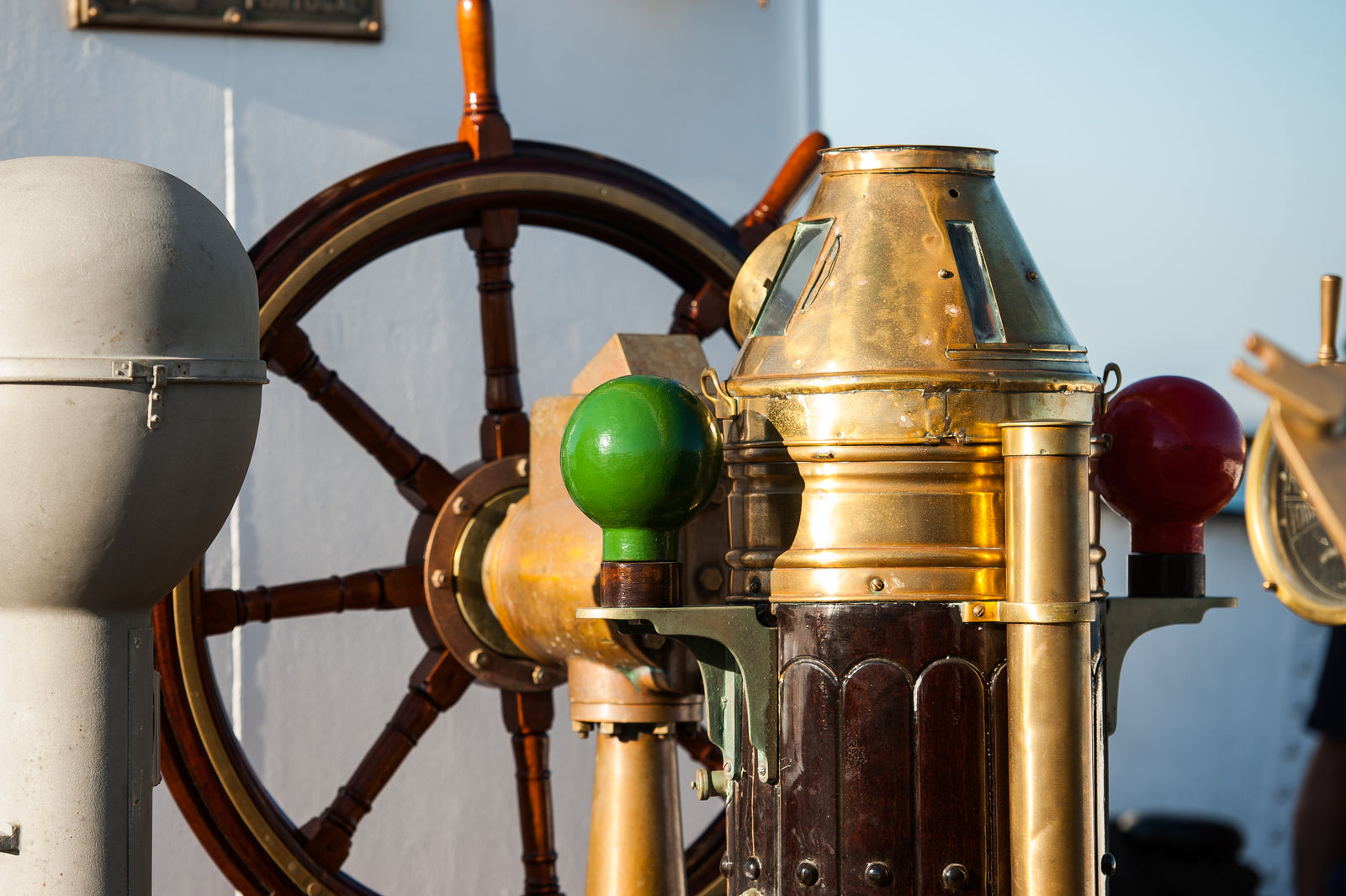 Santa Maria Manuela - Helm