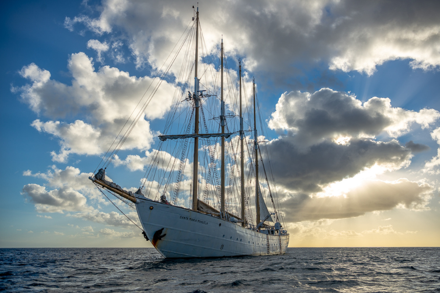V3 - Côte d'Azur, and Corsica sailing hop - SantaMariaManuela
