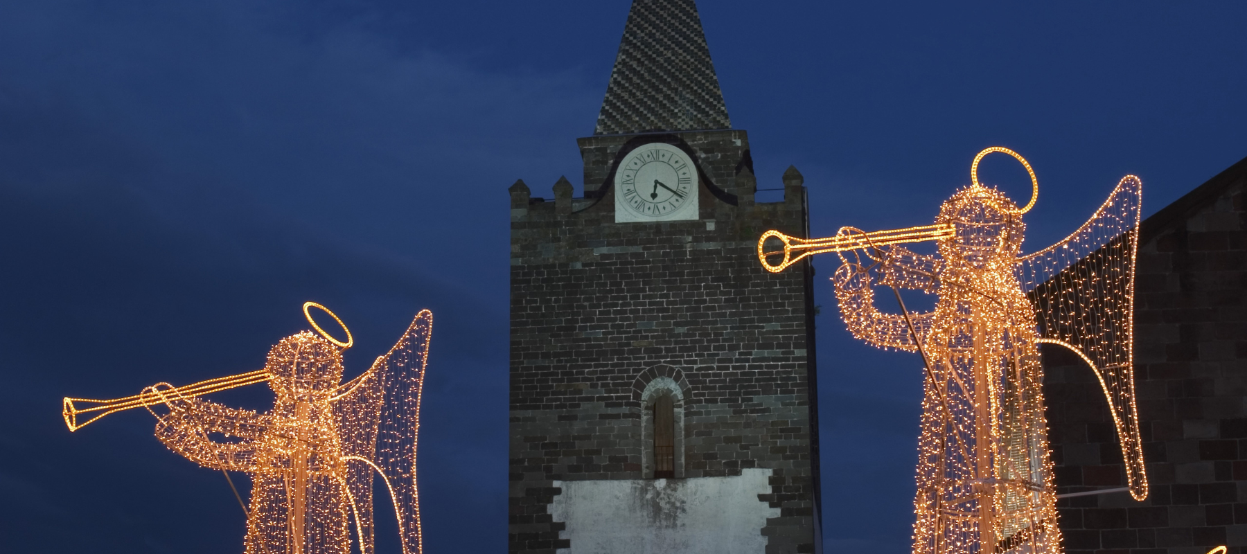 VOYAGE 48: Holiday Sailing in Funchal