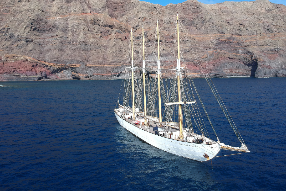 V25 - Autumn blue water sailing: Funchal - Tenerife - SantaMariaManuela