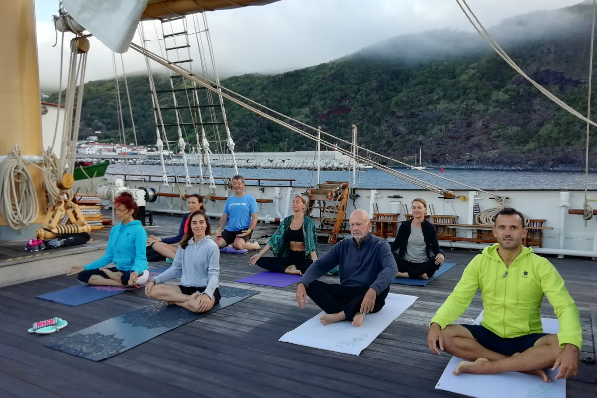 12- Yoga and sailing in the Azores archipelago - SantaMariaManuela