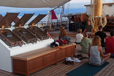 12- Yoga and sailing in the Azores archipelago - SantaMariaManuela