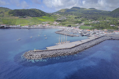 12- Yoga and sailing in the Azores archipelago - SantaMariaManuela