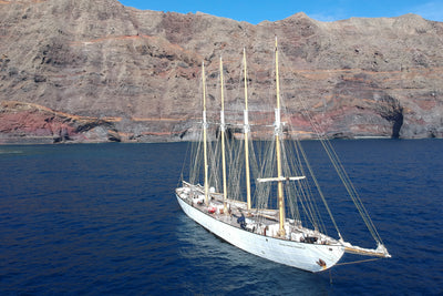 17 - Autumn blue water sailing Lisbon to Funchal - SantaMariaManuela