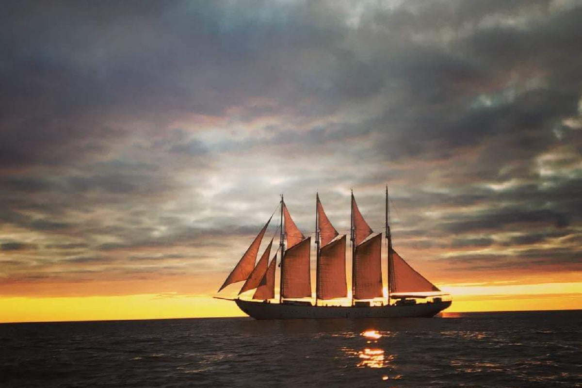 19 - Autumn blue water sailing Madeira to Canary Islands - SantaMariaManuela